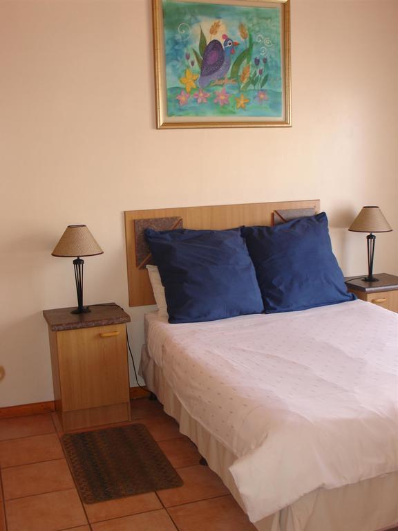 On The Bay Guesthouse Kruisfontein Habitación foto
