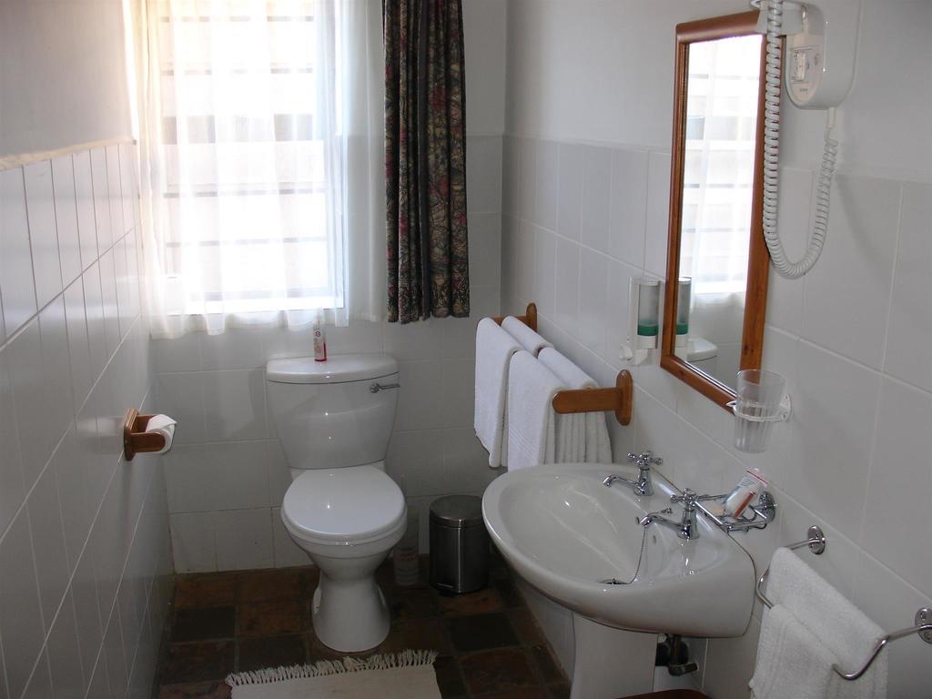 On The Bay Guesthouse Kruisfontein Habitación foto